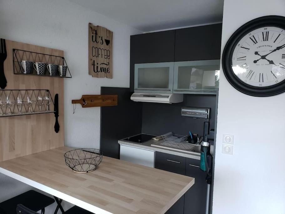Appartement Residence Val Soleil. Eaux Bonnes Bagian luar foto
